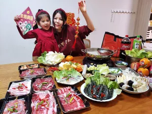 臺北市中山區(qū)「這一鍋」過新年超豐盛豪華海陸美食火鍋!2024錦龍滿盈圍爐年菜組合開箱!