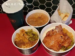 臺北市大同區【臺北美食】唐山婆古早味炸肉，懷舊古早味便當 | 唐山排骨飯、特製酸菜、辣蘿蔔乾 | 圓山大龍峒美食推薦