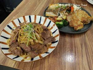 新北市永和區(qū)【新北美食】Hello你好小餐館，寵物友善異國料理餐廳 | 必點海陸雙拼、超嫩牛小排 | 永和巷弄超人氣美食推薦