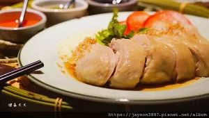 【食記】臺北| 市政府站* Chope Chope Eatery信義新光A4店 米其林餐盤推薦的南洋美味餐酒館