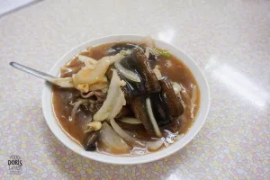 《食記》臺南中西【進福炒鱔魚專家】鱔魚焿X鱔魚意麵X臺南必吃小吃之一X食尚玩家報導