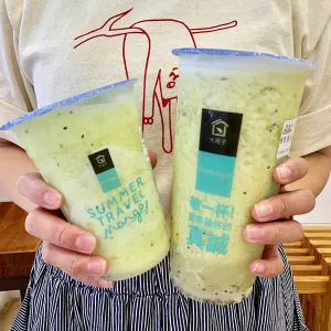 飲料控一定要嚐鮮！最強水果茶飲「大苑子」限量推出「奇異果冰鑽」，要用現榨新鮮果肉、消暑冰沙一秒圈粉。