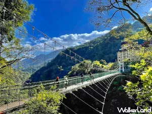 火車旅行限量開放！易遊網「環島之星夢想號」攜手華信航空推出東臺灣深度漫旅，限時開賣限量套票「買3送1」、感受東臺灣之美。