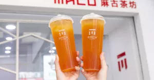 終於有無咖啡飲料！麻古茶坊「960cc蕎麥綠寶石」只要55元，喝得到整粒葡萄「芝芝葡萄果粒」加碼回歸。