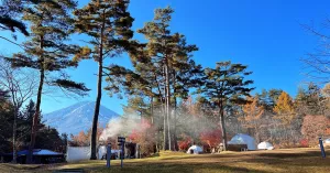 富士山近在眼前！富士河口湖PICA FUJIYAMA豪華露營一泊二食，體驗完全自給自足的成就感。