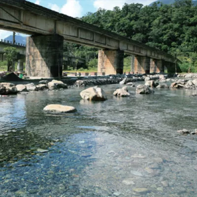 東岳湧泉