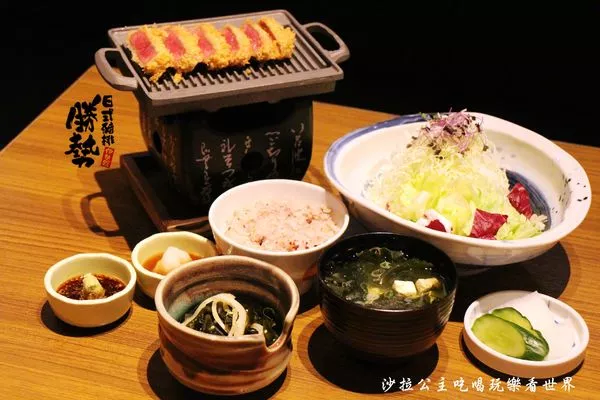 臺北信義美食『伊勢路-勝勢日式豬排(微風松高店)』捷運市政府站