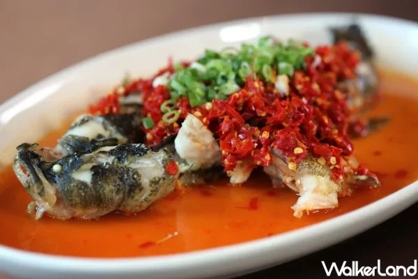 吃出「筍殼魚」新高度！臺北國賓大飯店限時快閃「有機養(yǎng)殖筍殼魚」加購價900元，國賓新鮮海味帶回家吃也很美味。