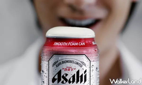 日本極泡罐來了！日系啤酒控一定要喝「ASAHI SUPER DRY 極泡罐」正式登臺，日本便利店才有的「生啤般綿密細緻泡沫」口感、真的來了。