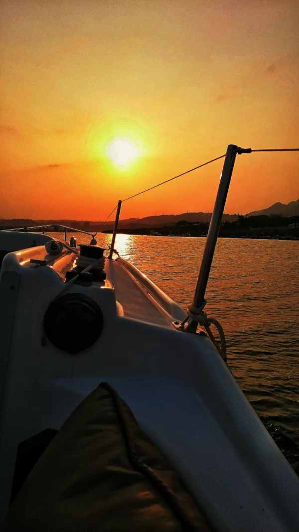 夏天環島這樣玩！兩個月的海上帆船旅行，從海看島這樣最美！