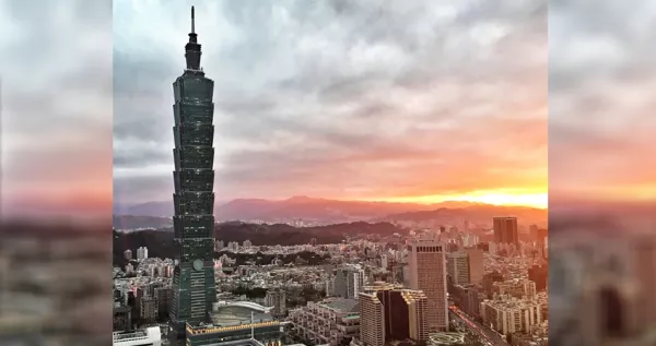 情侶必去四大「高樓夜景餐廳」！百萬夜景就在你、還有妳眼前！