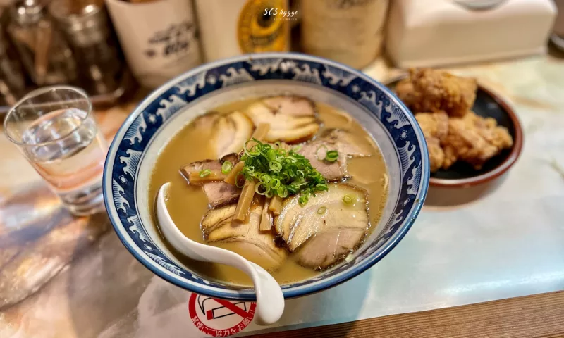 日本【岡山】滿月屋食堂- 宇野站旁道地濃厚叉燒拉麵，炸雞記得點(diǎn)！