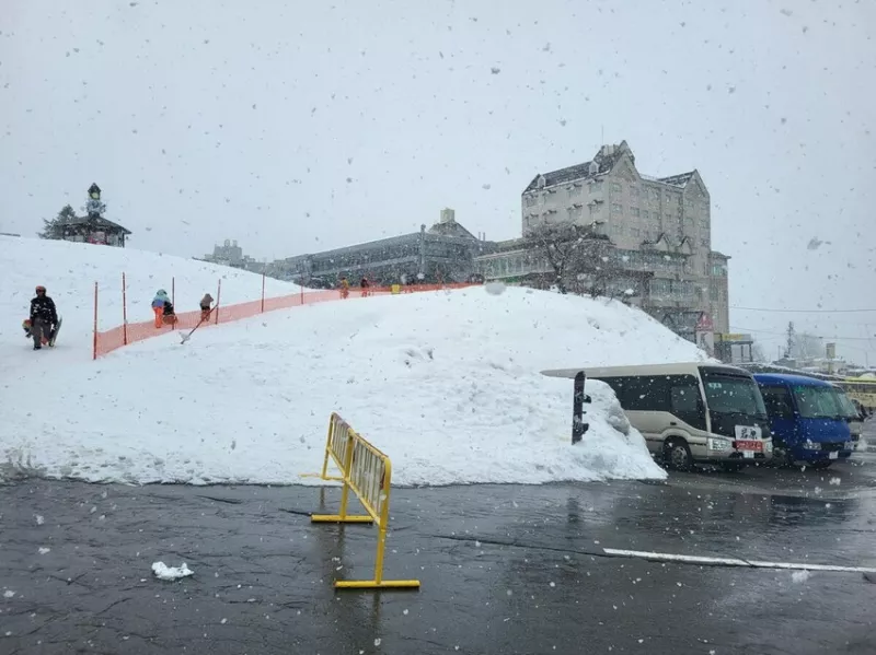 日本2024東京越後湯澤巖原雪場滑雪與通與天使格蘭雪樂園玩雪