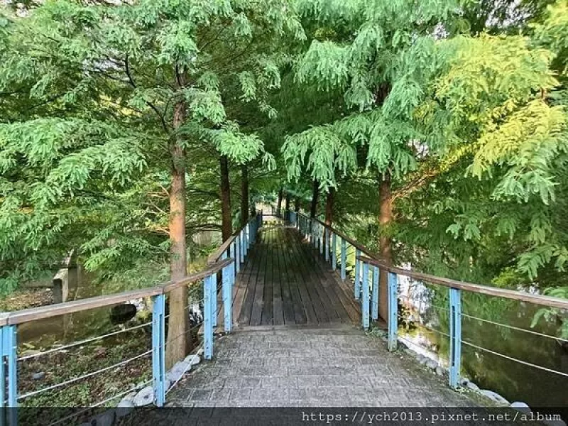 想要來一場身心靈的放鬆之旅，這裡有池畔的靜謐風景和步道上的自然美景，絕對讓你感受到舒適與寧靜的慢步調生活！