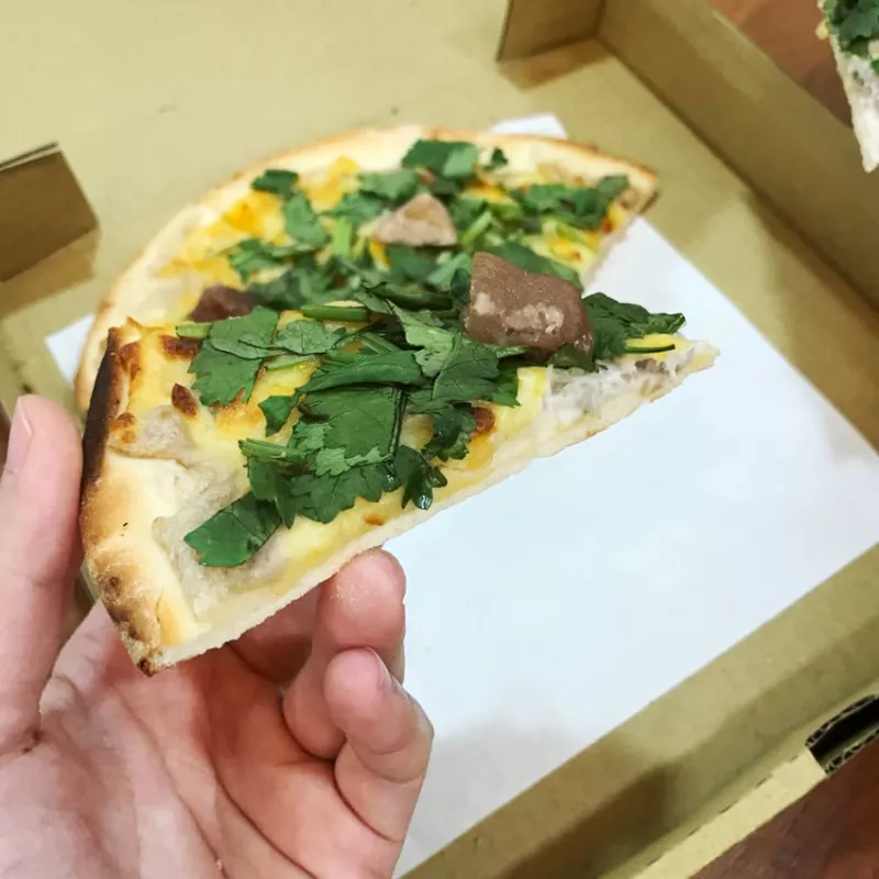 陽光皇后新話題-芋見香菜PIZZA!