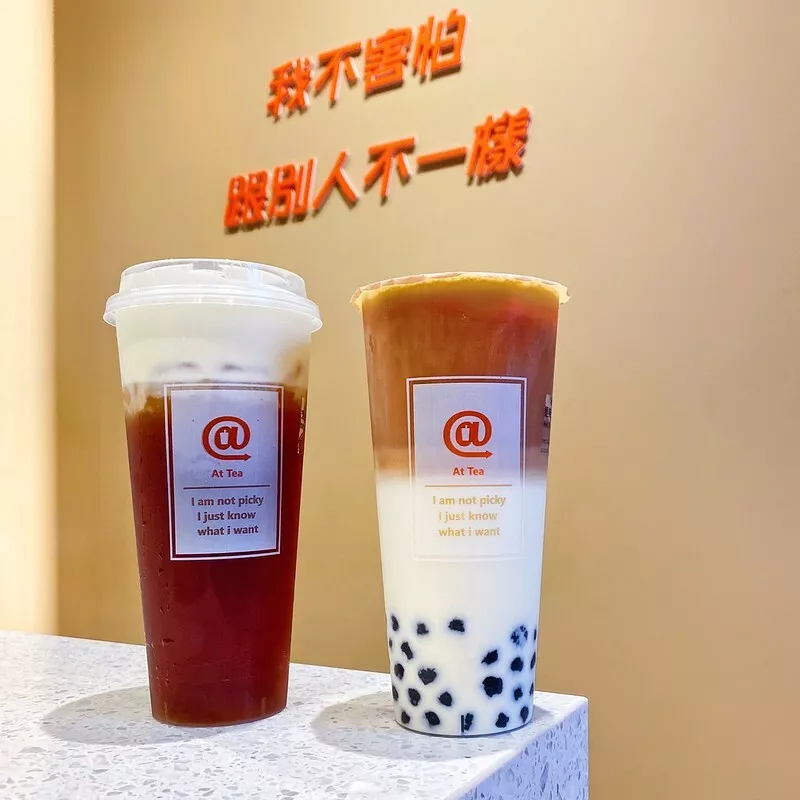 { 飲品 } 必喝的蕭魂好茶 蕭敬騰創辦品牌飲料店 署茗職茶 AtTea 推薦必喝 芝士霜降皇極烏龍&經典波霸阿薩姆歐蕾