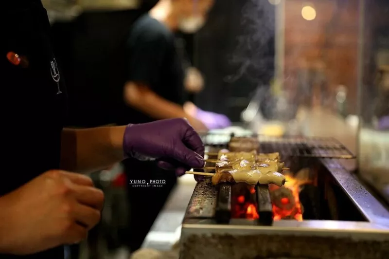 臺中市南屯區營業到宵夜時段的高質感日式居酒屋 無國界炭火串燒｜鸗和洋串物(臺中南屯深夜食堂)