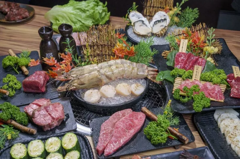 臺北市中山區(qū)臺北美食 大股熟成燒肉專門-南京店｜全程專人代烤的高CP值燒肉!3CM後切牛舌