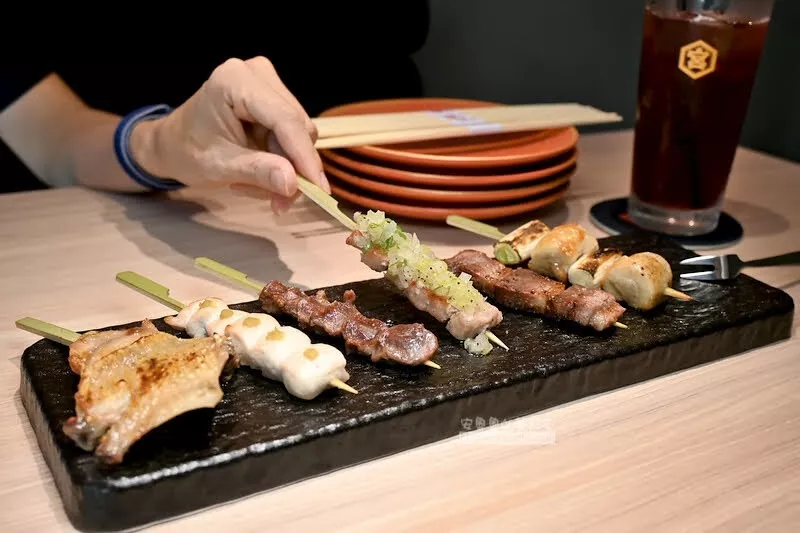 大安區串燒居酒屋,日式精緻居酒屋料理,炭香味地雞