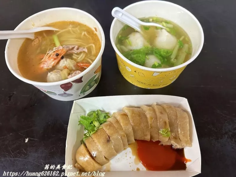 桃園市大溪區【桃園大溪區】大溪美食『金字塔三角湯圓』?來大溪必吃古早味美食"三角湯圓、糯米大腸"