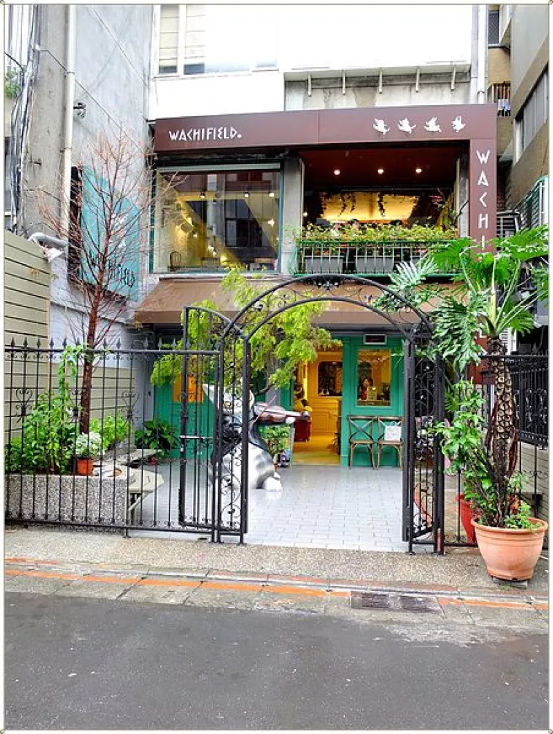 《臺北餐廳》Dayan cafe--讓我為之瘋狂的DAYAN貓，終於開咖啡店囉^^