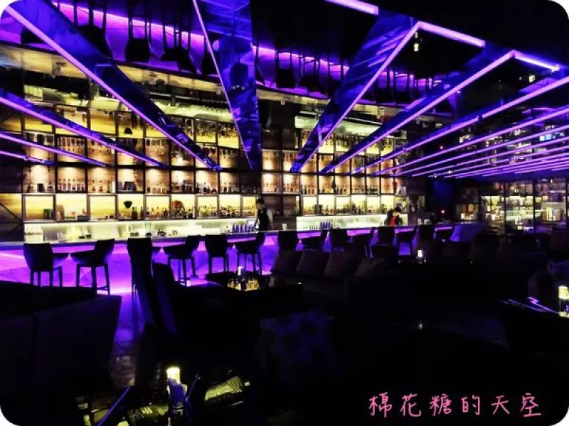 美食、爵士、沙發(fā)吧，下班後的好去處，就在ｍｉｒａｇｅ　ｃｌｕｂ！