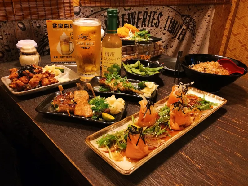 【府中】隱居風味居酒屋 板橋巷弄深夜食堂 來新北耶誕城的用餐好選擇