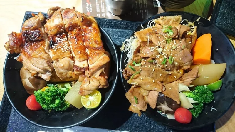 高雄~八坂丼屋(左營店)              