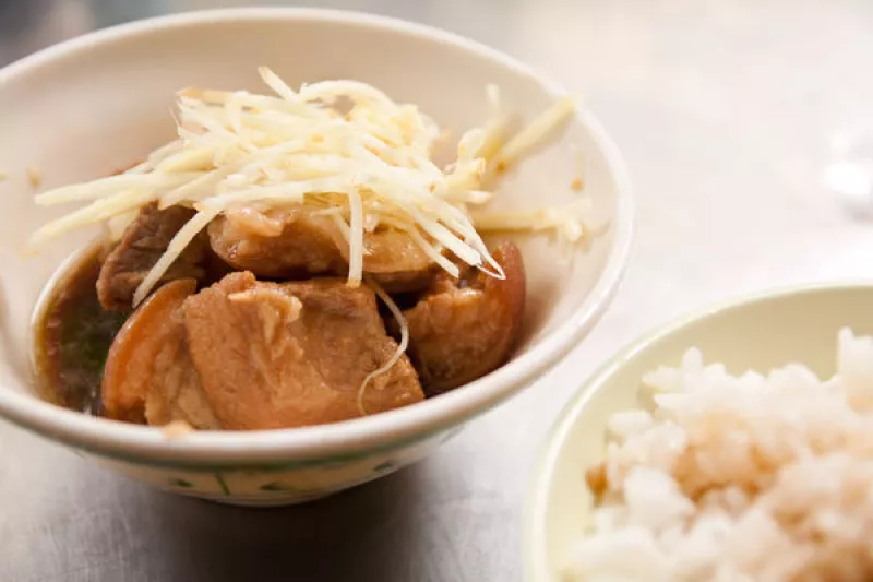 【美食。食記】彰化市 天公壇爌肉飯 爌肉味濃 湯清甜香