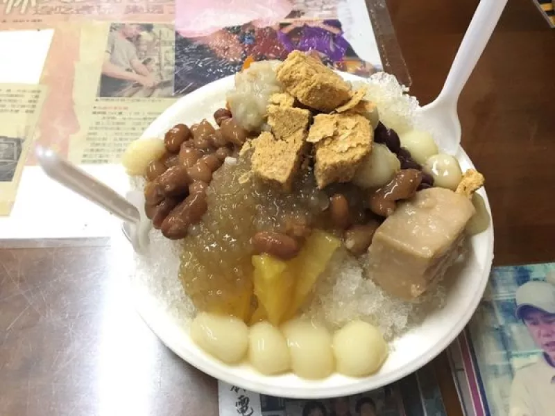 【美食。食記】雲林 西螺 目鏡仔麥芽酥 花生味濃 口感香鬆