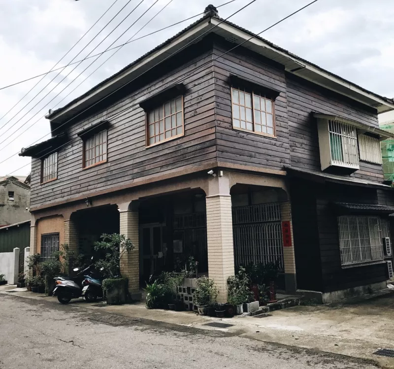 【嘉義食記】清木屋せいもくや樸子的老屋咖啡「老屋自己修，故事自己說」