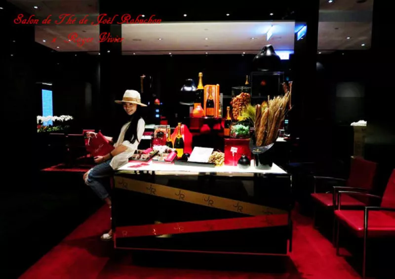 ▌臺北美食 ▌ Salon de Thé de Jo?l Robuchon 侯布雄 x Roger Viver 聯名下午茶 食記分享 