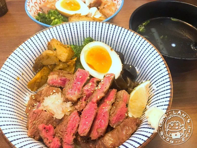 新埔丼飯 【初牛 板橋新埔】 板橋知名牛排丼飯 大口吃肉肉！ - 嵐嵐的饗樂生活誌