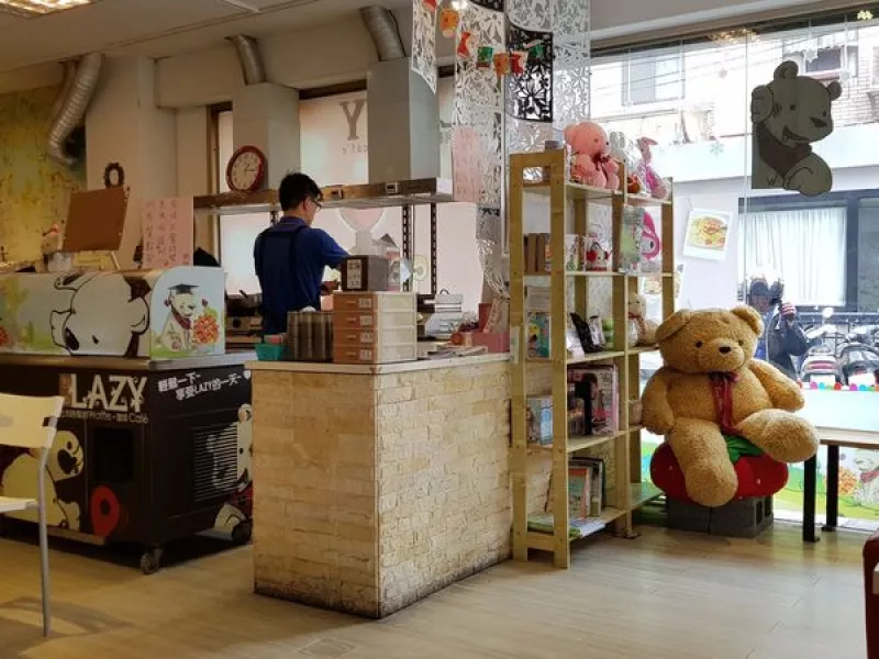 [中壢中原]烈日LAZY比利時鬆餅cafe~下午茶聊天好去處