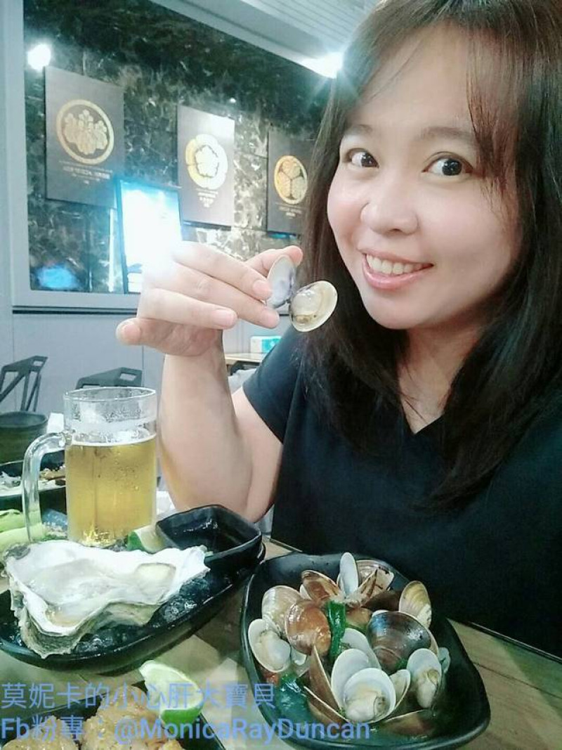 【食記】臺南美食‖海神弄局#beer&Seafood‖燒烤。海鮮。生蠔。天使紅蝦。蛤蜊吃到飽。啤酒&調(diào)酒喝到飽