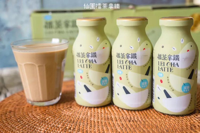 ｜臺(tái)中伴手禮｜詹姆士推薦的仙園擂茶拿鐵保久乳，顛覆你對(duì)擂茶的想像，還能變化出多種喝法，想怎麼喝就怎麼喝 - 婷兒旅行地圖